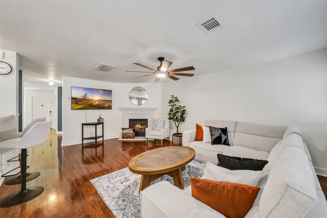 19819 Crested Hill Lane, Cypress, TX 77433
