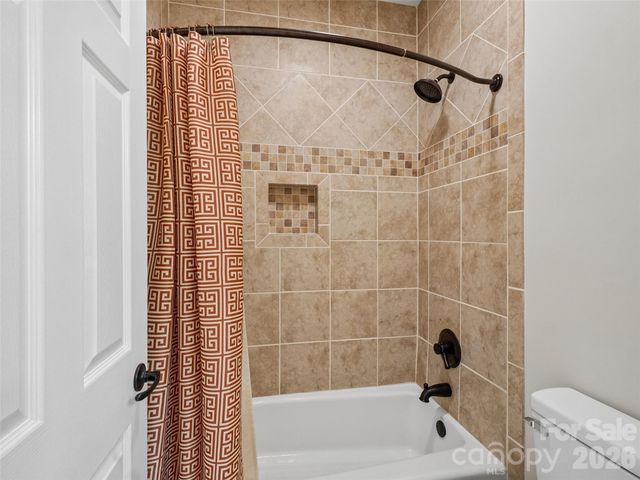 65 Horizon Way, Alexander, NC 28701