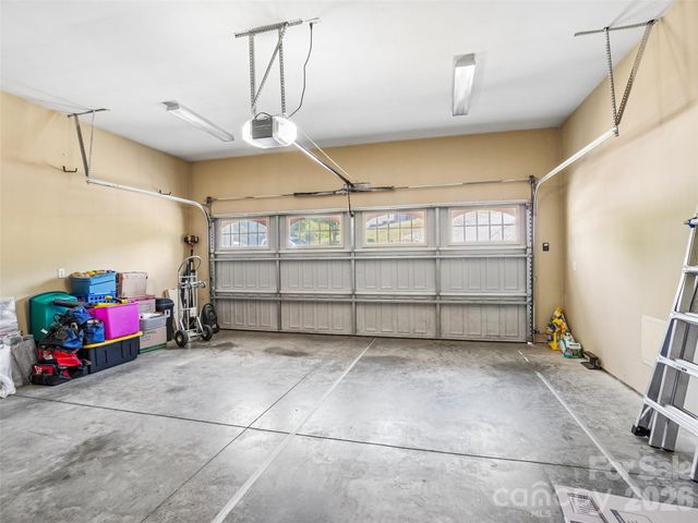 65 Horizon Way, Alexander, NC 28701