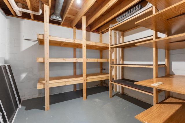 737 Meadow Run Drive SW, Rochester, MN 55902