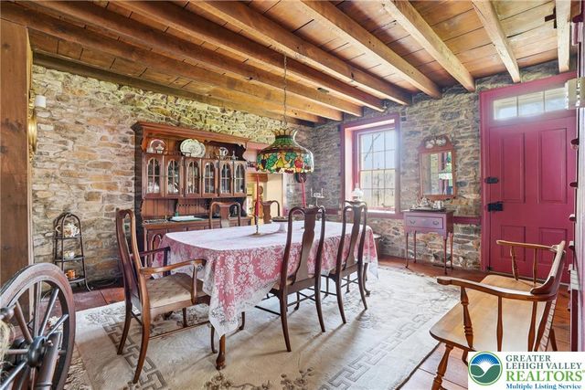 127 Marienstein Road, Nockamixon Twp, PA 18972