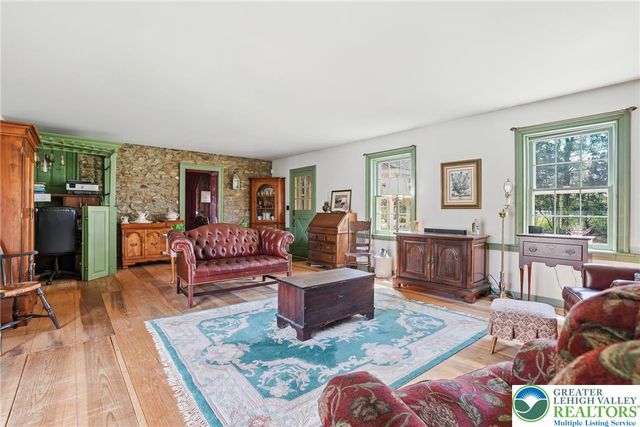 127 Marienstein Road, Nockamixon Twp, PA 18972