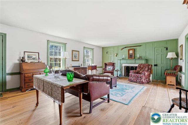 127 Marienstein Road, Nockamixon Twp, PA 18972