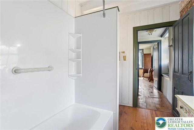 127 Marienstein Road, Nockamixon Twp, PA 18972