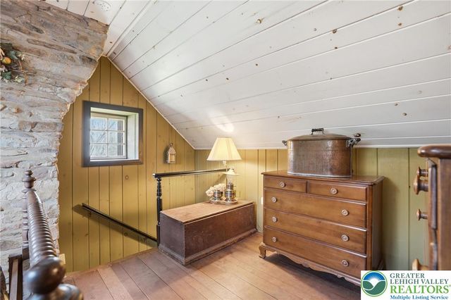 127 Marienstein Road, Nockamixon Twp, PA 18972