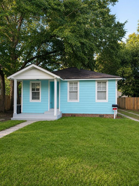 2351 Sorentrue Avenue, North Charleston, SC 29405