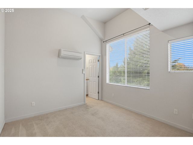 5216 Ne GARFIELD Ave, Portland, OR 97211