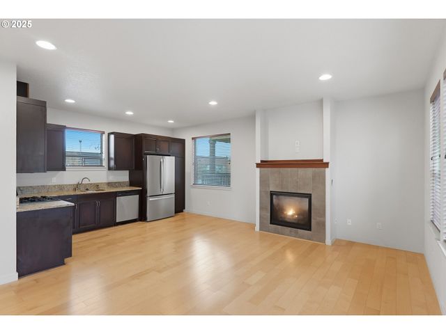 5216 Ne GARFIELD Ave, Portland, OR 97211