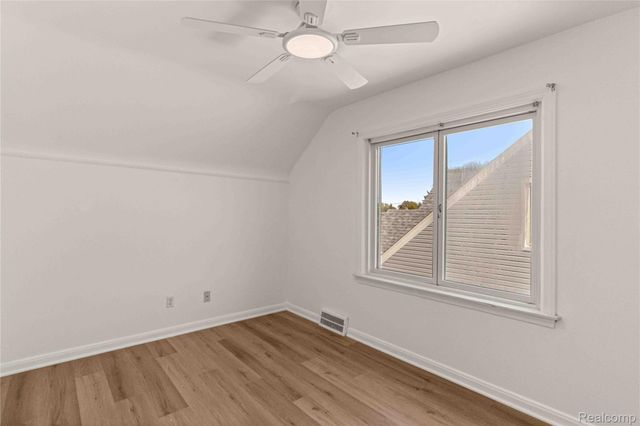 817 Lincoln Avenue, Lincoln Park, MI 48146