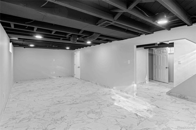 817 Lincoln Avenue, Lincoln Park, MI 48146