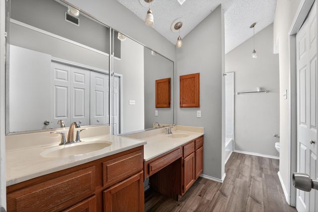 904 Breckenridge Drive, Desoto, TX 75115