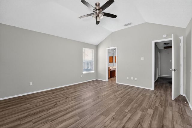 904 Breckenridge Drive, Desoto, TX 75115