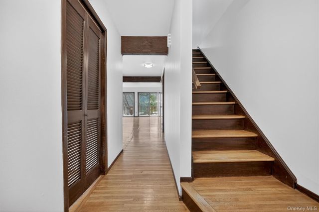 16 Scenic Circle, Croton-on-hudson, NY 10520