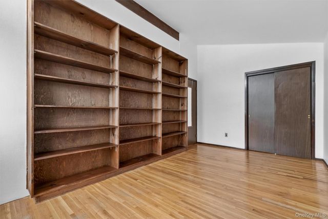 16 Scenic Circle, Croton-on-hudson, NY 10520