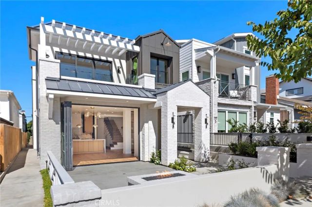 715 Poinsettia, Newport Beach, CA 92625