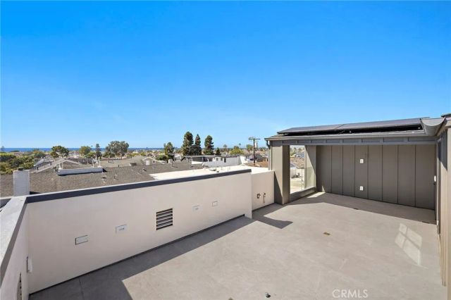 715 Poinsettia, Newport Beach, CA 92625