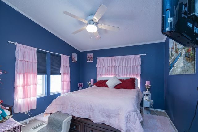 48585 Lakeview East Street, Shelby Twp, MI 48317