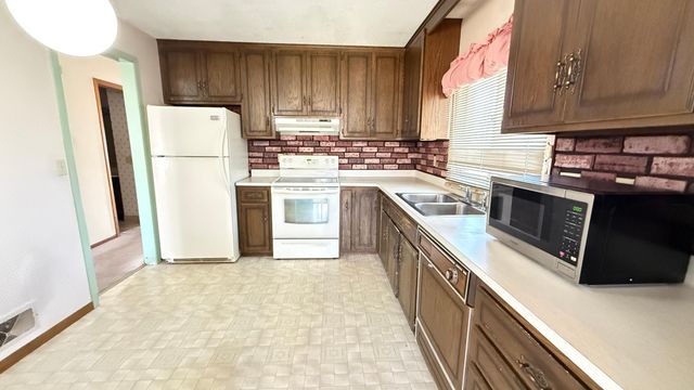 3856 Jay Lane, White Bear Lake, MN 55110