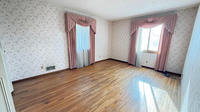 3856 Jay Lane, White Bear Lake, MN 55110