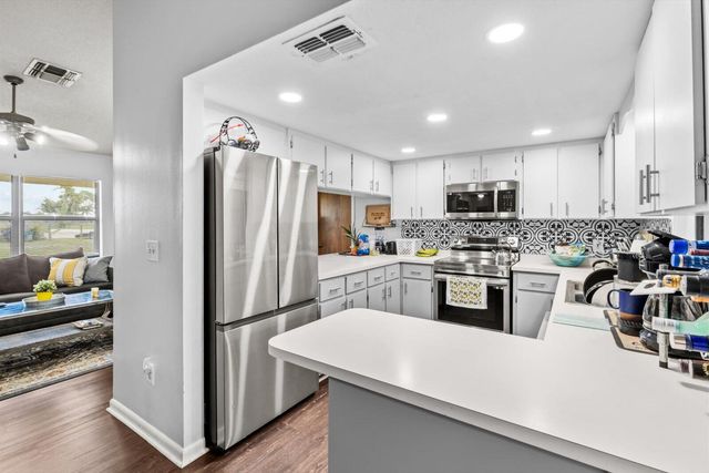 18086 Us Highway 98, Okeechobee, FL 34972