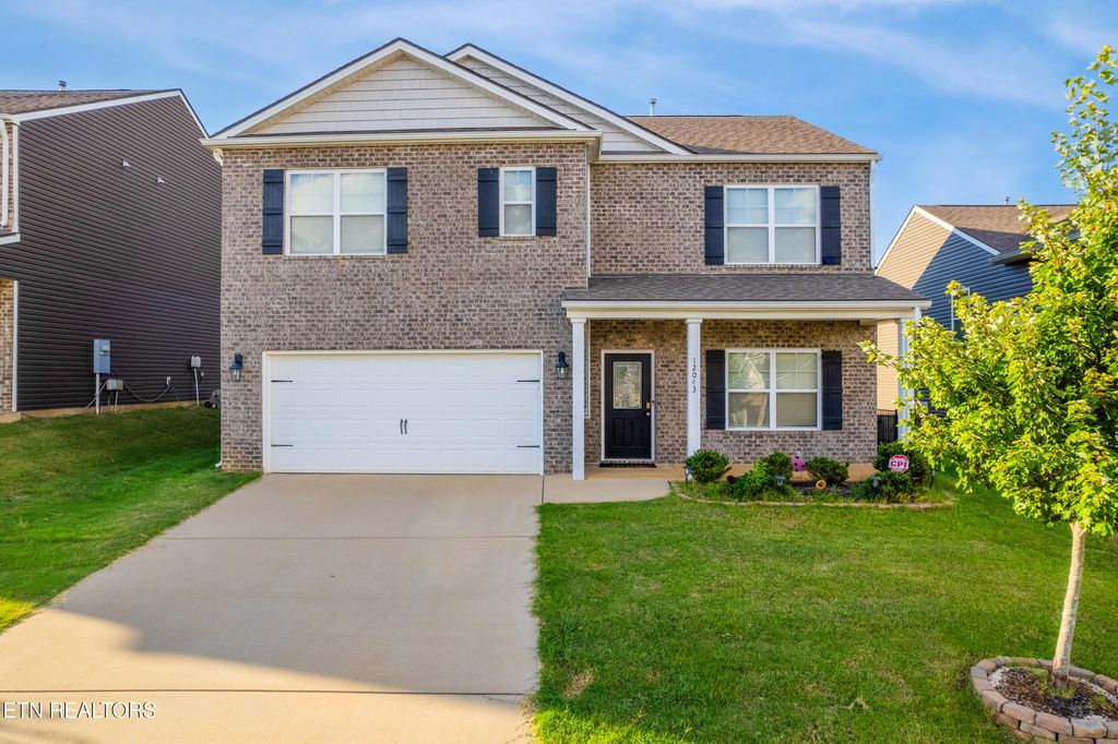12043 Lillibridge Crossing Lane, Knoxville, TN 37932