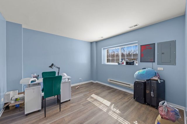 621 Lincoln Station Drive, Oswego, IL 60543