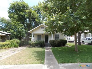 959 Lee Street, New Braunfels, TX 78130