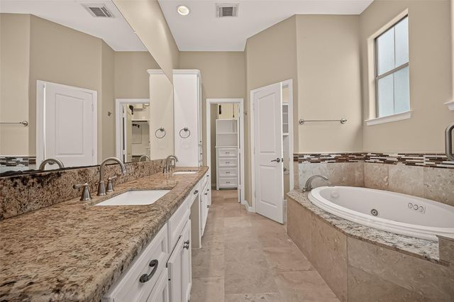 546 Bomar Street, Houston, TX 77006