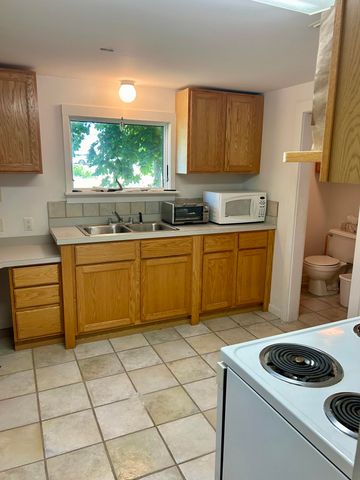 20 Bank Street, Wellfleet, MA 02667