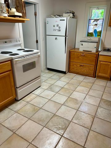 20 Bank Street, Wellfleet, MA 02667
