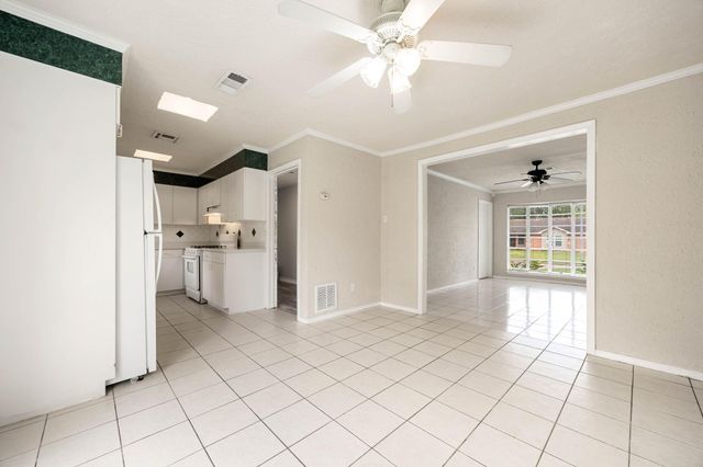 1134 Canterdale Street, Houston, TX 77047