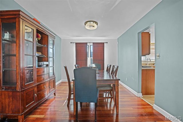 514 Chapel Cross Drive, Florissant, MO 63031