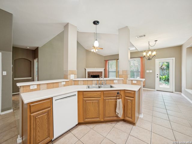 4203 Seraphim, San Antonio, TX 78251