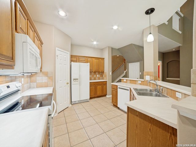4203 Seraphim, San Antonio, TX 78251