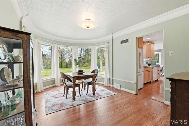 6 Lake Pembroke Drive, Ferguson, MO 63135