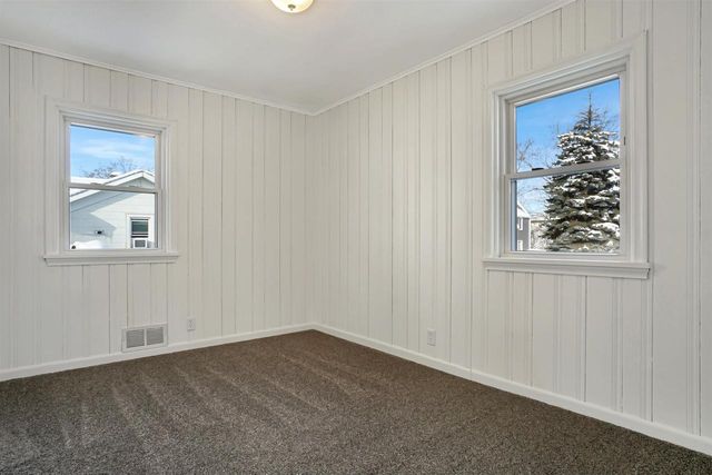 358 LLOYD STREET, Fond Du Lac, WI 54935