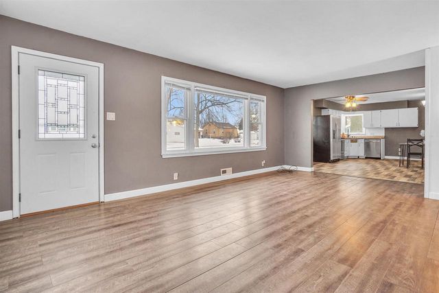 358 LLOYD STREET, Fond Du Lac, WI 54935