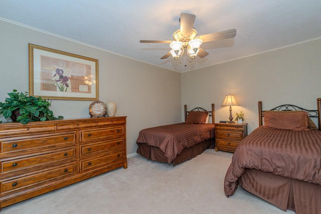 893 Lakeshore Drive, Brookeland, TX 75931