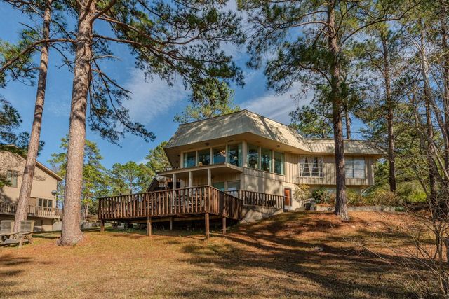 893 Lakeshore Drive, Brookeland, TX 75931