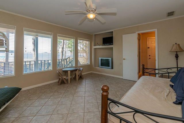 893 Lakeshore Drive, Brookeland, TX 75931