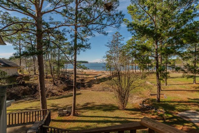 893 Lakeshore Drive, Brookeland, TX 75931