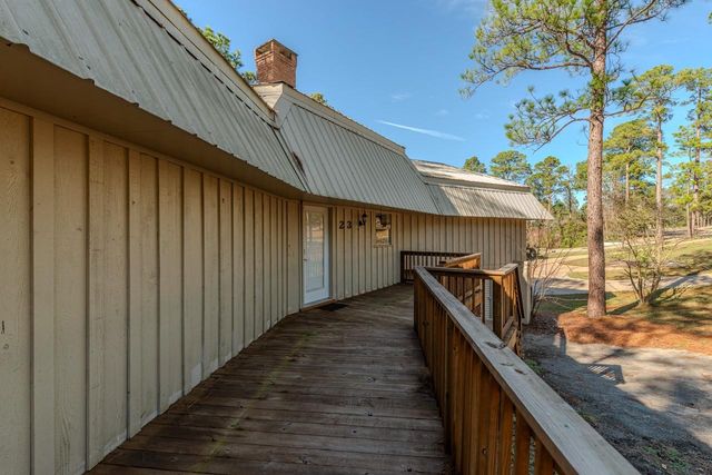 893 Lakeshore Drive, Brookeland, TX 75931