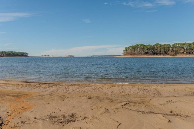 893 Lakeshore Drive, Brookeland, TX 75931