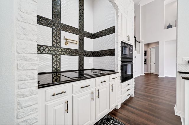 8306 Sawgrass Lane, Rowlett, TX 75089