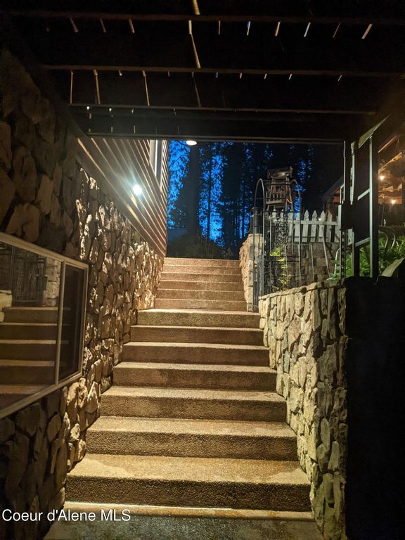 483 Paradise LN, Pinehurst, ID 83850 photo 28