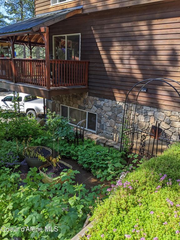 483 Paradise LN, Pinehurst, ID 83850 photo 29