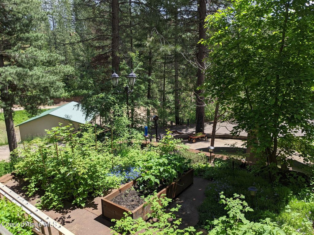 483 Paradise LN, Pinehurst, ID 83850 photo 41