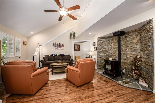 6530 Marva Ln, Placerville, CA 95667