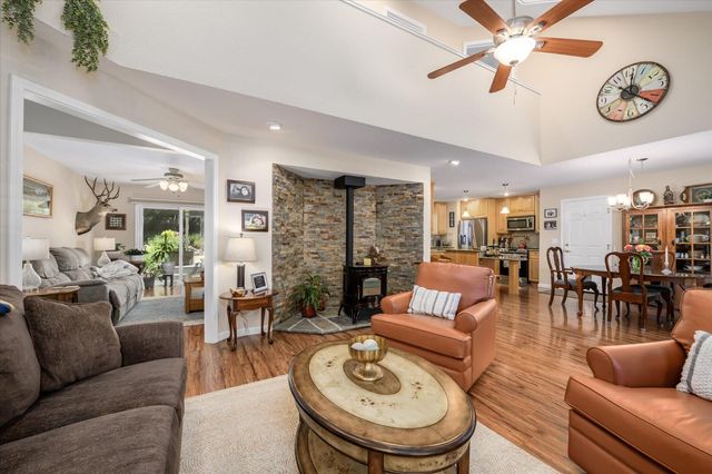 6530 Marva Ln, Placerville, CA 95667