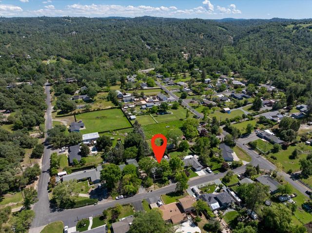 6530 Marva Ln, Placerville, CA 95667